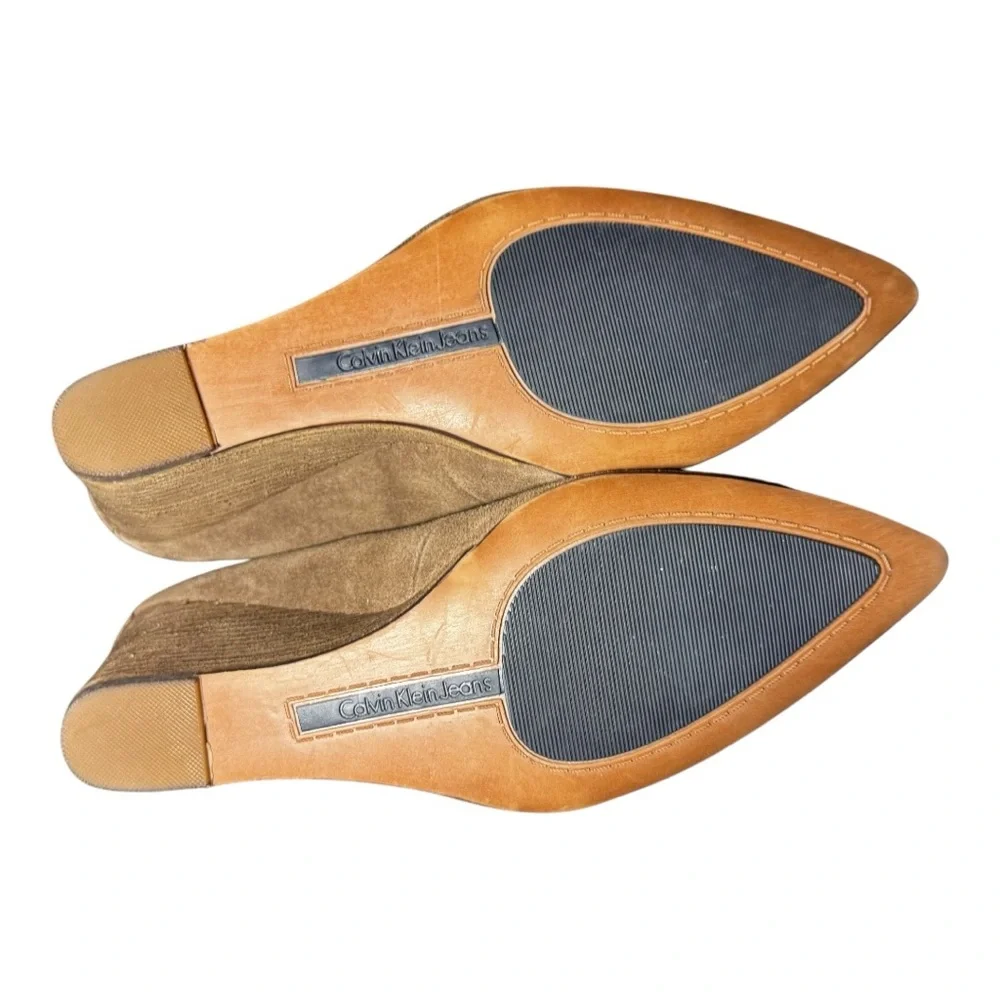 CALVIN KLEIN Women's Tan Suede Barbie Wedges Size 10